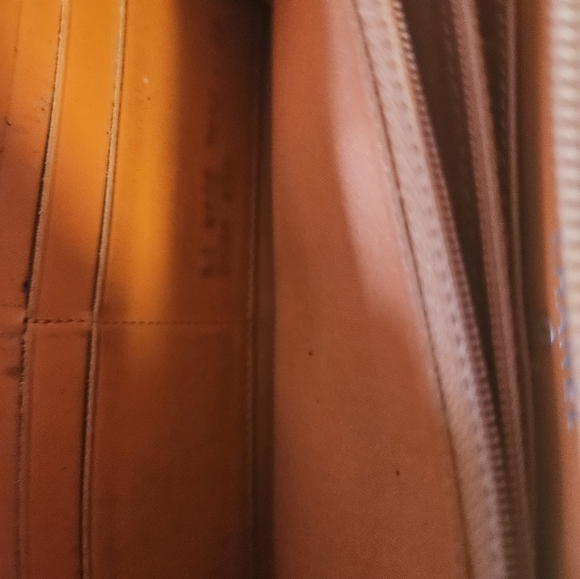 Authentic Chanel Caviar Large Timeless Gusset Zip Around Wallet Orange - Picture 10 of 16